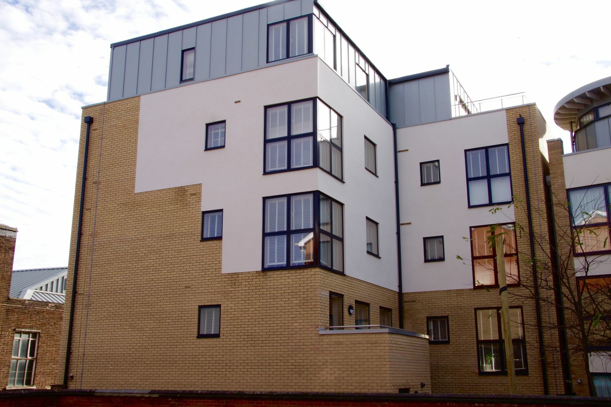 Lux Living Apartments - Florian House Cambridge  Exterior photo